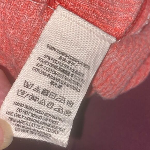 We The Free FP Kai Wm’s Sz Small Red Swingy Baby Doll Shape Henley Thermal Top - Picture 6 of 7